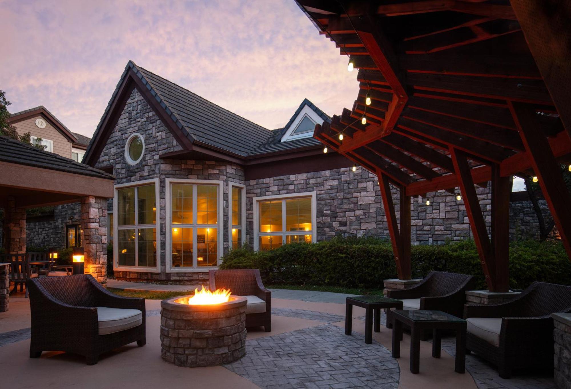 Staybridge Suites Fairfield Napa Valley Area By Ihg Zewnętrze zdjęcie